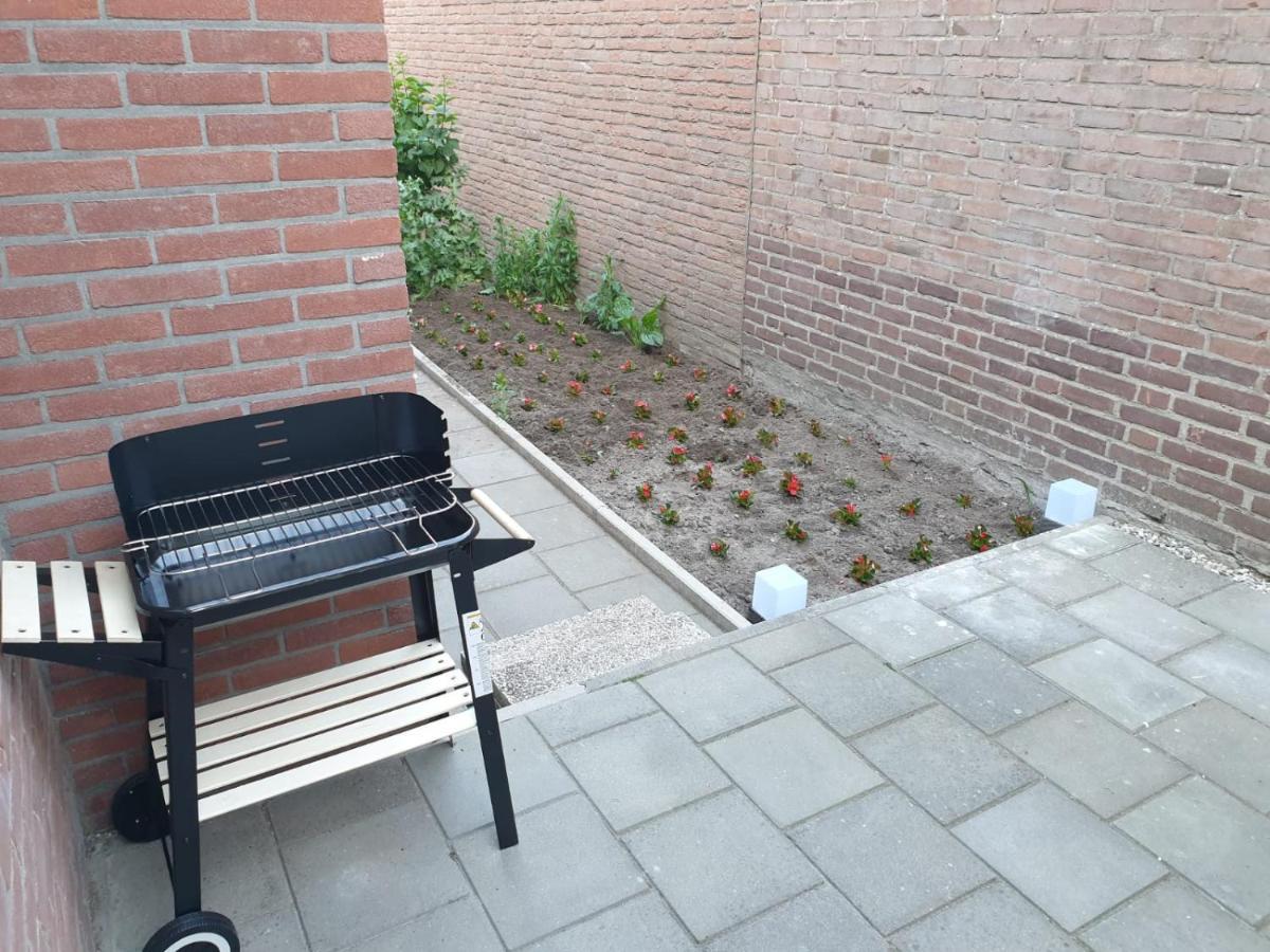 Apartamento Cosy House In The Heart Of The Center! Oostburg Exterior foto